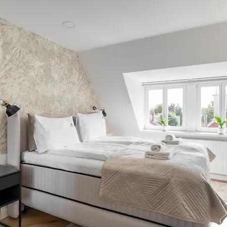 Casablanca - Floor Near The By Lion Apartment