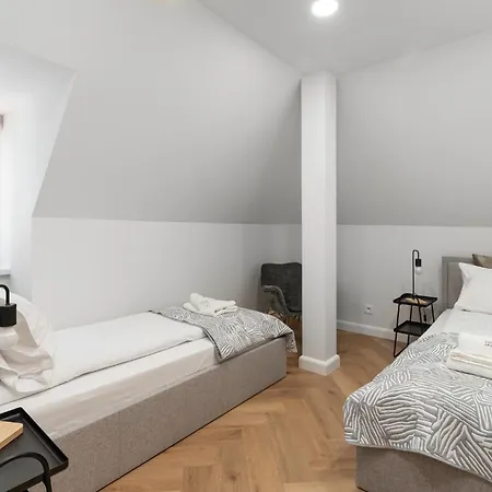 Casablanca - Floor Near The By Lion Zoppot