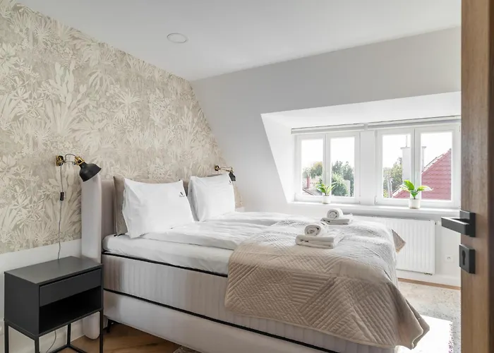 Casablanca - Floor Near The By Lion Daire