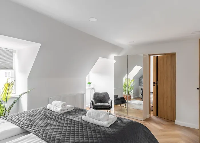 Casablanca - Floor Near The By Lion Daire *